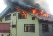 Photo of Jammu and Kashmir-  टाइल्स शोरूम में संदिग्ध परिस्थितियों में लगी आग लाखों का नुक़सान, एसएसपी ने घटनास्थल का लिया जायजा