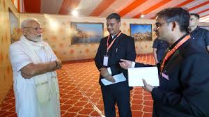 Photo of Varanasi News- PM ने वाराणसी में मंडलायुक्त और डीएम संग बाढ़ की स्थिति का लिया जायजा, राहत कार्यों की समीक्षा की
