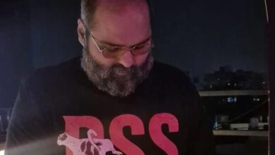 Photo of Kunal Kamra & RSS controversy : कॉमेडियन Kunal Kamra फिर विवादों में, RSS को लेकर टी-शर्ट पर बवाल